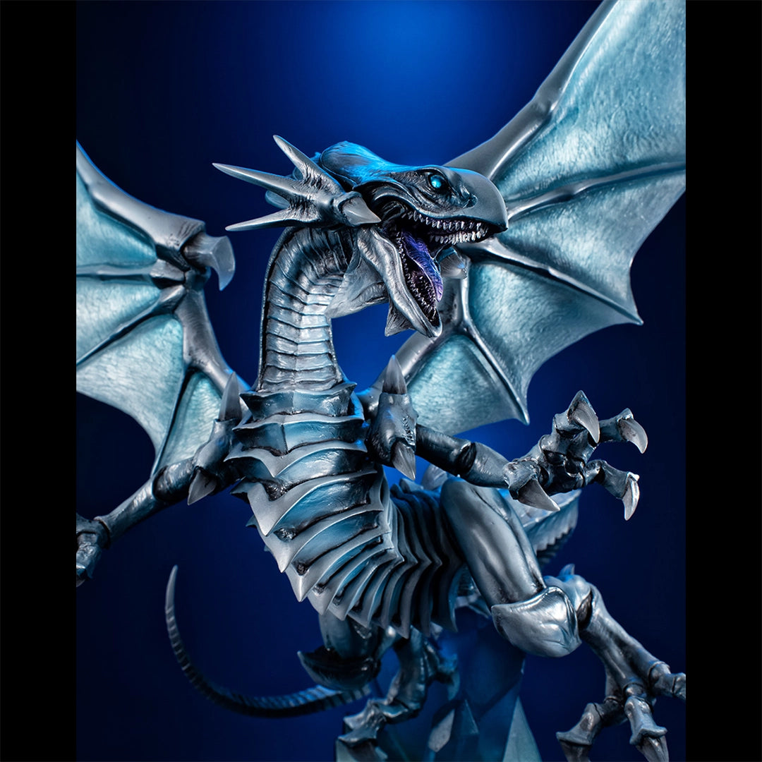 Megahouse Blue-Eyes White Dragon Holographic Edition